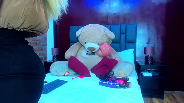 Dulcex69 online show from 03.17.25