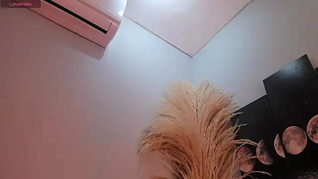 ALICEPOIXXXON online show from 12.05.25