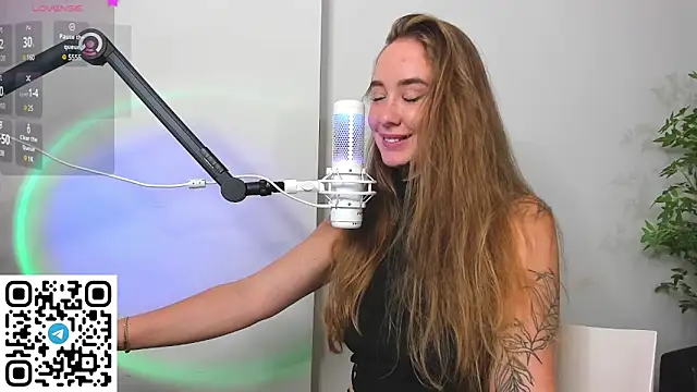 AngelPaull online show from 02.11.25