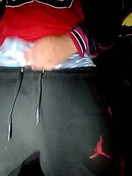 rodrig6987 1 online show from 09.18.25