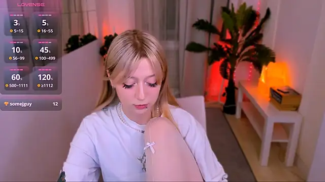 SaintGirl online show from 02.07.25