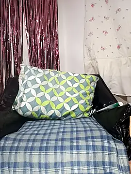 Snapshot of Joagorditahot chatting on 10.30.25 Joagorditahot online show from 10.30.25