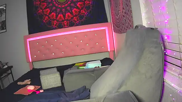 Tatithegoddess online show from 03.21.26