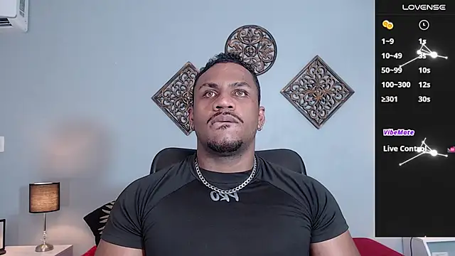 Snapshot of JhonBlacke chatting on 12.18.24 JhonBlacke online show from 12.18.24