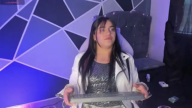 alyssa magiic online show from 04.13.26