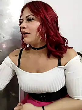 Snapshot of IamAlana_ chatting on 12.21.24 IamAlana online show from 12.21.24