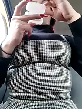 Snapshot of IamAlana_ chatting on 02.25.25 IamAlana online show from 02.25.25