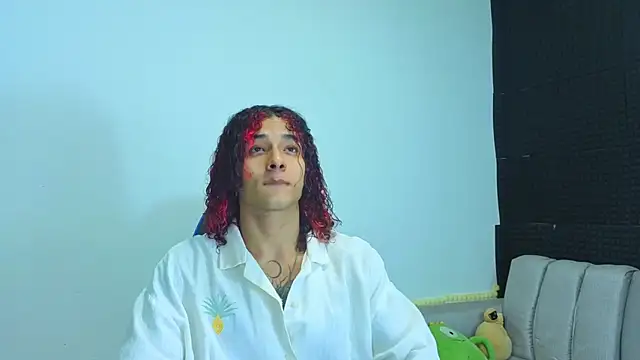 Demitryo online show from 09.13.25