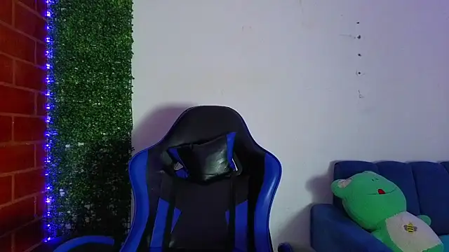 Demitryo online show from 04.19.26