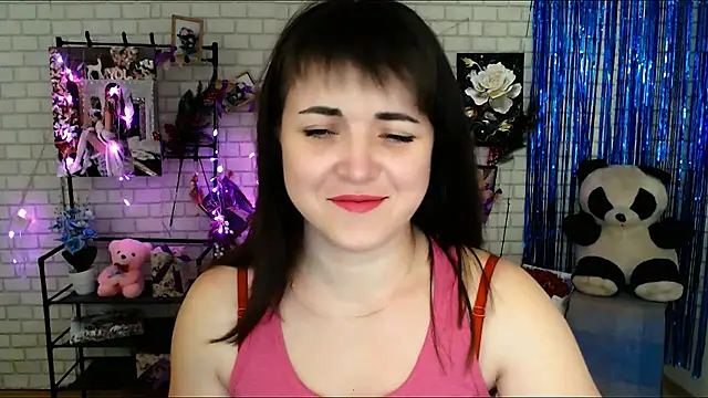 Snapshot of Darina_M_ chatting on 01.22.25 Darina M online show from 01.22.25