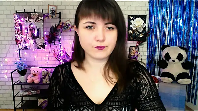Snapshot of Darina_M_ chatting on 01.23.25 Darina M online show from 01.23.25