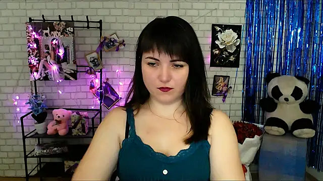 Snapshot of Darina_M_ chatting on 01.28.25 Darina M online show from 01.28.25