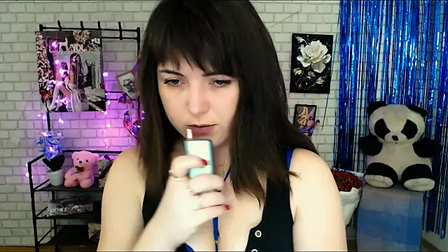Snapshot of Darina_M_ chatting on 02.11.25 Darina M online show from 02.11.25