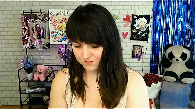 Snapshot of Darina_M_ chatting on 02.25.25 Darina M online show from 02.25.25