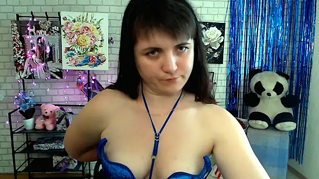 Snapshot of Darina_M_ chatting on 03.14.25 Darina M online show from 03.14.25