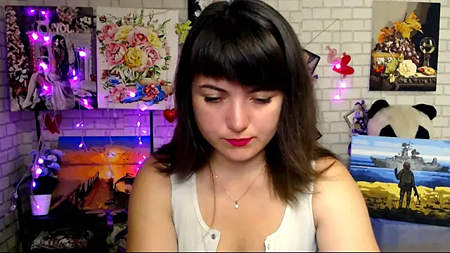 Darina M  online show from 10.10.25