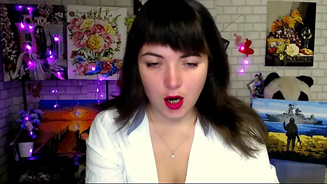 Darina M  online show from 10.15.25