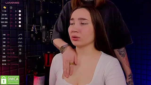 Snapshot of domDani_subMay chatting on 12.21.24 domDani subMay online show from 12.21.24