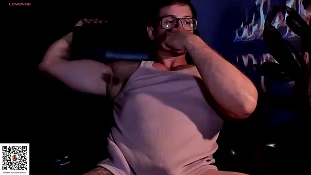 ADAM BOUTON  online show from 06.02.26