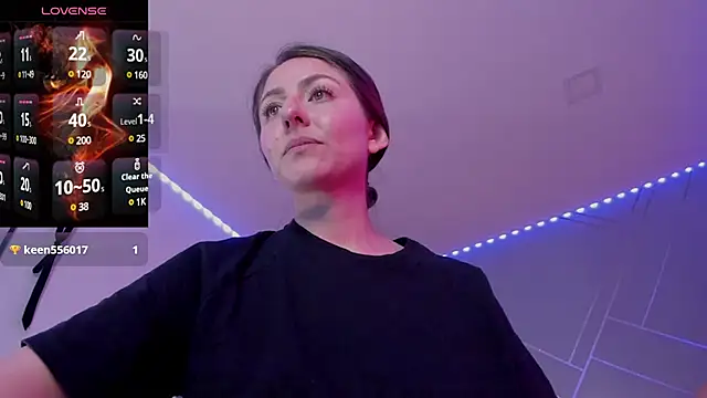 Snapshot of Ich_Bin_Julia chatting on 12.21.24 Ich Bin Julia online show from 12.21.24