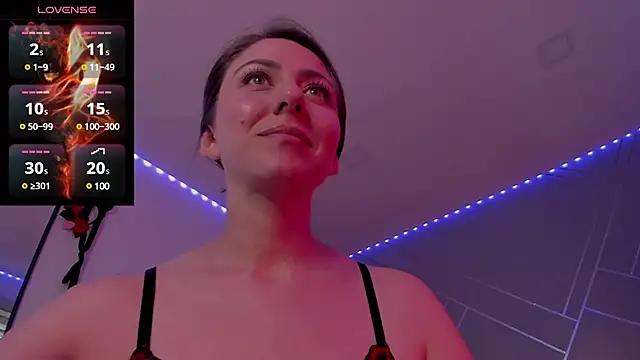 Snapshot of Ich_Bin_Julia chatting on 12.23.24 Ich Bin Julia online show from 12.23.24