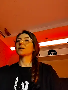 Snapshot of Ich_Bin_Julia chatting on 12.01.25 Ich Bin Julia online show from 12.01.25