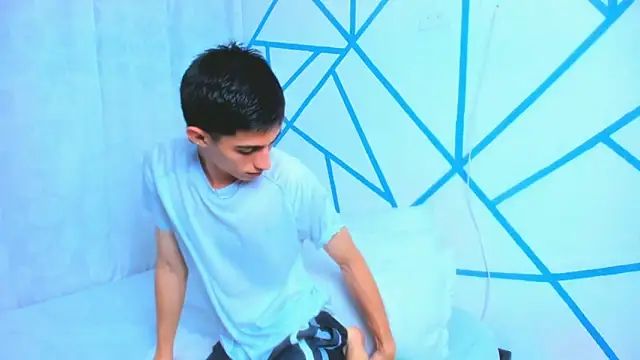 liam scott77 online show from 11.05.25