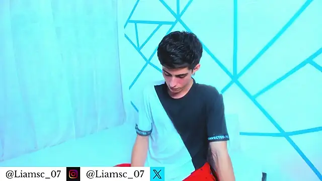 liam scott77 online show from 03.26.26