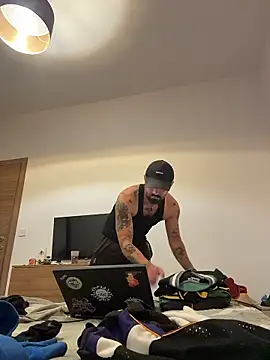 Snapshot of Goosebumps_21 chatting on 01.12.26 Goosebumps 21 online show from 01.12.26