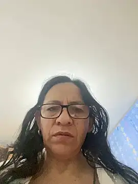 Snapshot of Freya_Artemisa chatting on 12.17.24 Freya Artemisa online show from 12.17.24