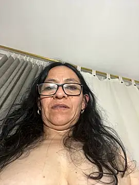 Snapshot of Freya_Artemisa chatting on 01.12.25 Freya Artemisa online show from 01.12.25