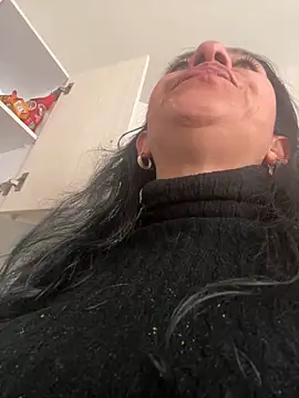 Snapshot of Freya_Artemisa chatting on 01.19.25 Freya Artemisa online show from 01.19.25