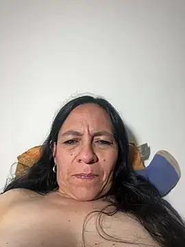 Snapshot of Freya_Artemisa chatting on 02.28.25 Freya Artemisa online show from 02.28.25