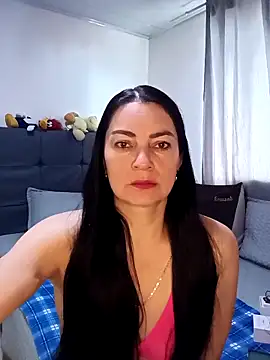 renata hot1 online show from 05.12.26