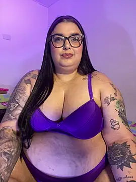 Apriilpeach  online show from 10.10.25