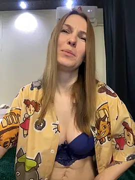 RachelBelI online show from 10.12.25