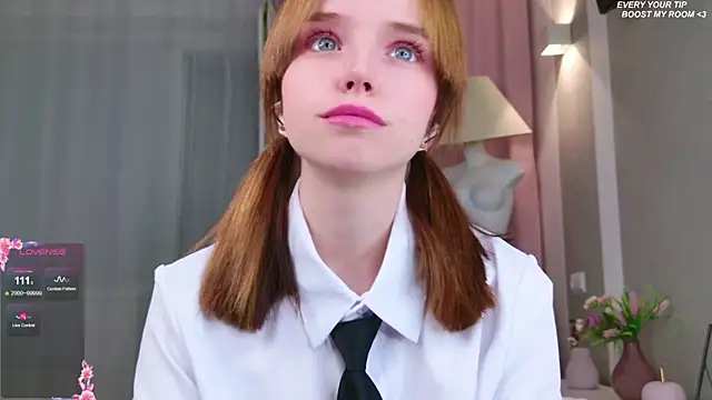 b4by LoL1 online show from 10.21.25