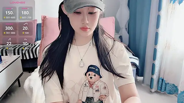 QQ-tutu online show from 09.24.25