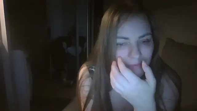 AnnaDiamond1 online show from 09.30.25