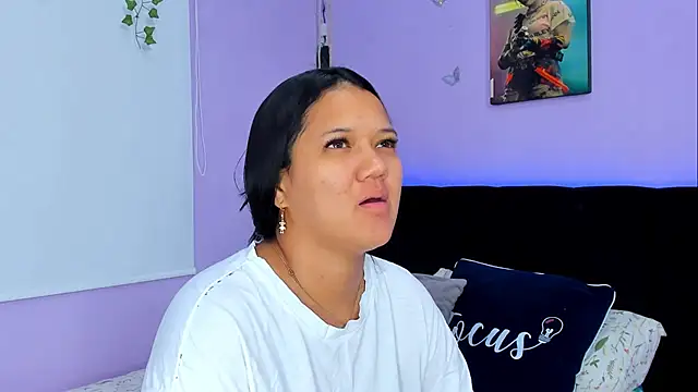 sara mendez2 online show from 12.27.24