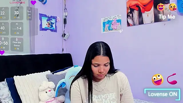 sara mendez2 online show from 11.13.25