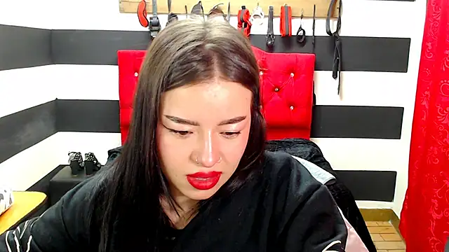 Snapshot of Marian_Ran chatting on 01.16.25 Marian Ran online show from 01.16.25