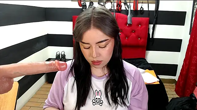 Snapshot of Marian_Ran chatting on 01.29.25 Marian Ran online show from 01.29.25