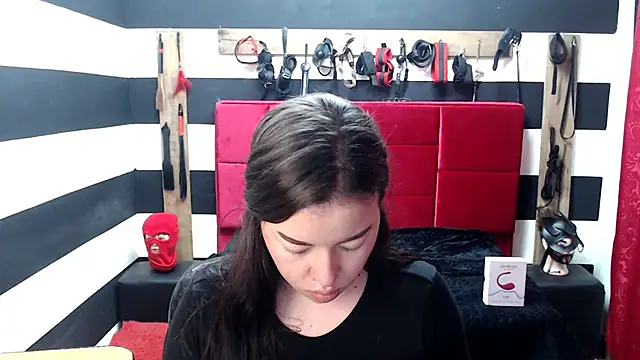 Snapshot of Marian_Ran chatting on 03.20.25 Marian Ran online show from 03.20.25