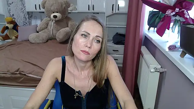 Snapshot of 69SexySecret69 chatting on 02.15.25 69SexySecret69 online show from 02.15.25