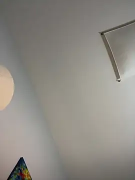 Snapshot of Evelinia chatting on 02.14.25 Evelinia online show from 02.14.25