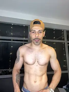 Snapshot of prince-roludo chatting on 01.01.25 prince-roludo online show from 01.01.25