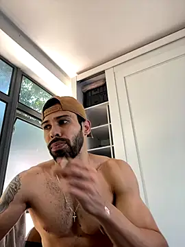 Snapshot of prince-roludo chatting on 10.05.25 prince-roludo online show from 10.05.25