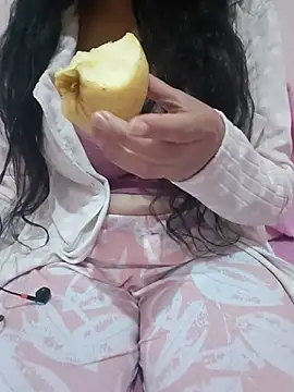 Liyan- online show from 11.24.25