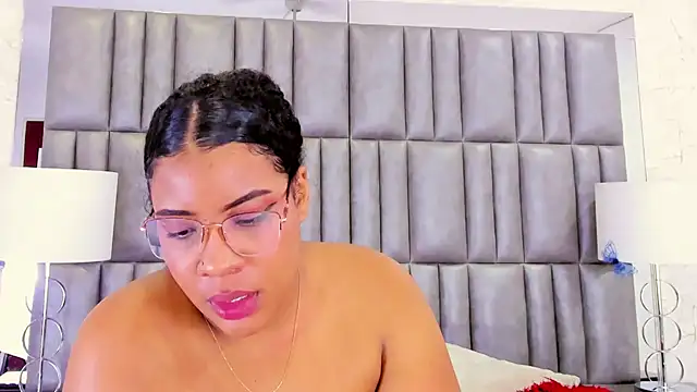 Snapshot of MelannyTylor chatting on 01.25.25 MelannyTylor online show from 01.25.25
